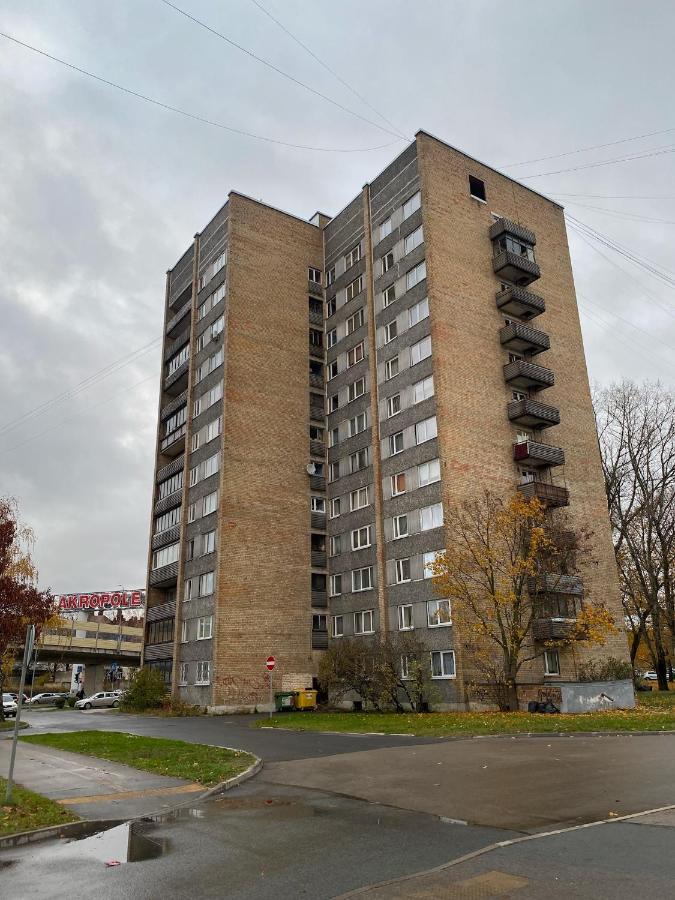 Прелестное Жильё У Akropole, Бесплатная Парковка. Riga Buitenkant foto